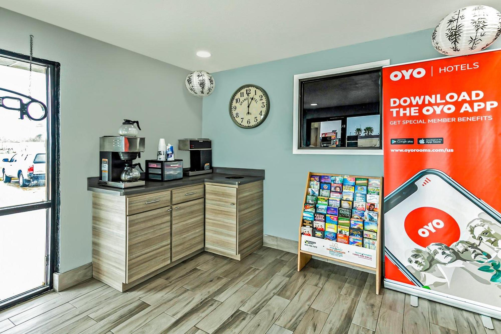 Oyo Hotel Lake Charles Hwy 10 Extérieur photo